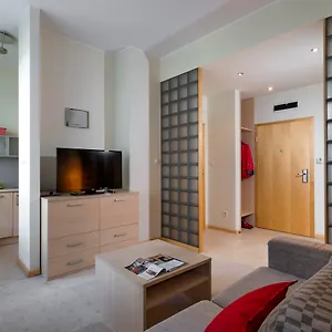 https://media-park.warsawhotelspoland.com