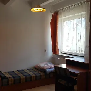https://dom-studencki-nr-11-brzezno.gdanskhotel.org