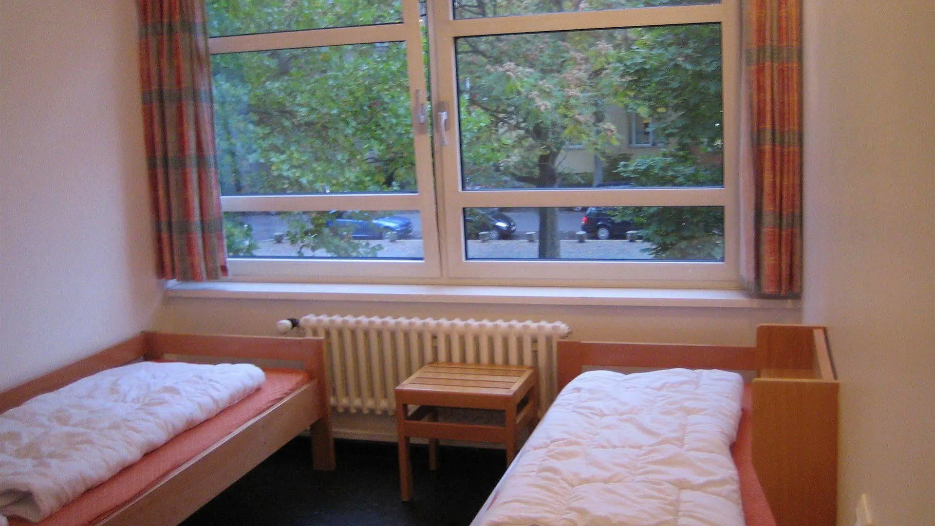 Jugendherberge-Berlin-International 0*, Berlin