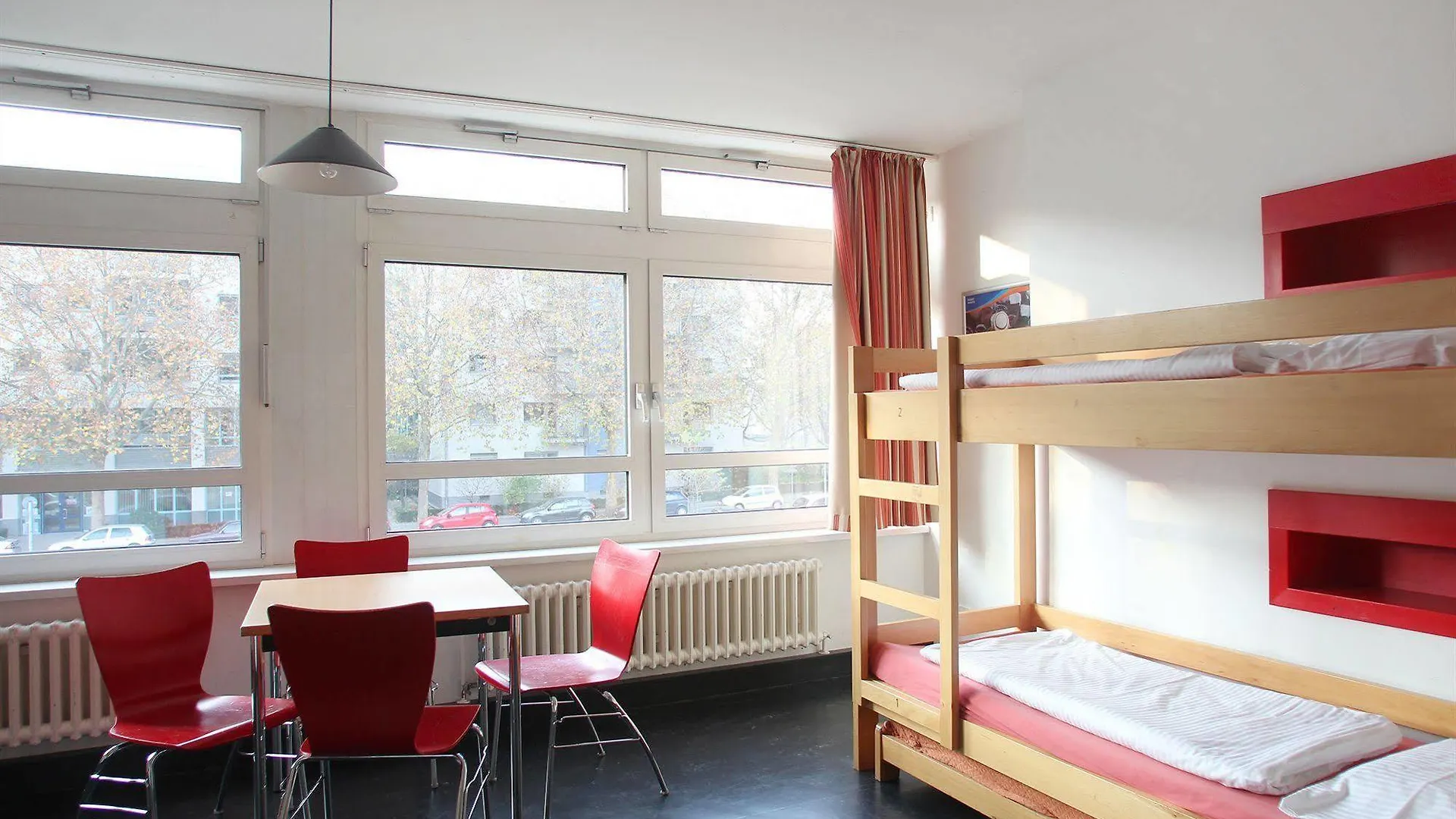 Jugendherberge-Berlin-International Hostal